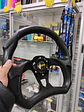 Volante de auto tipo D universal Tunning deportivo momo con botón de bocina centro negro - thumbnail 7