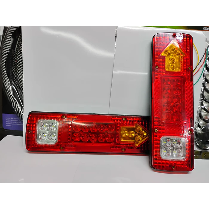 Par de focos led traseros 24V para Camiones CARRO DE ARRASTRE  3