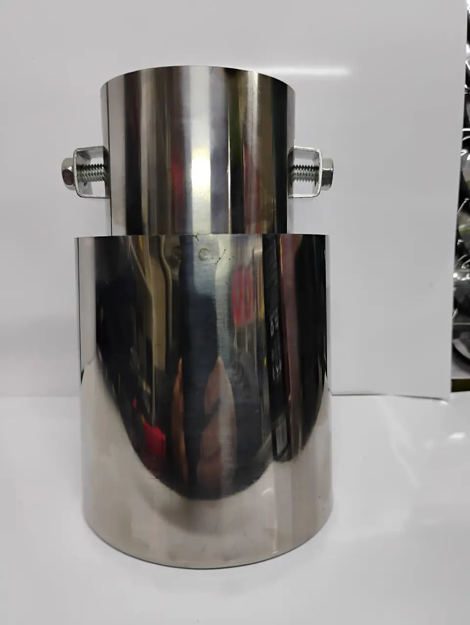 Cola de escape decorativa tunning de acero inoxidable modelo cromada recta 9