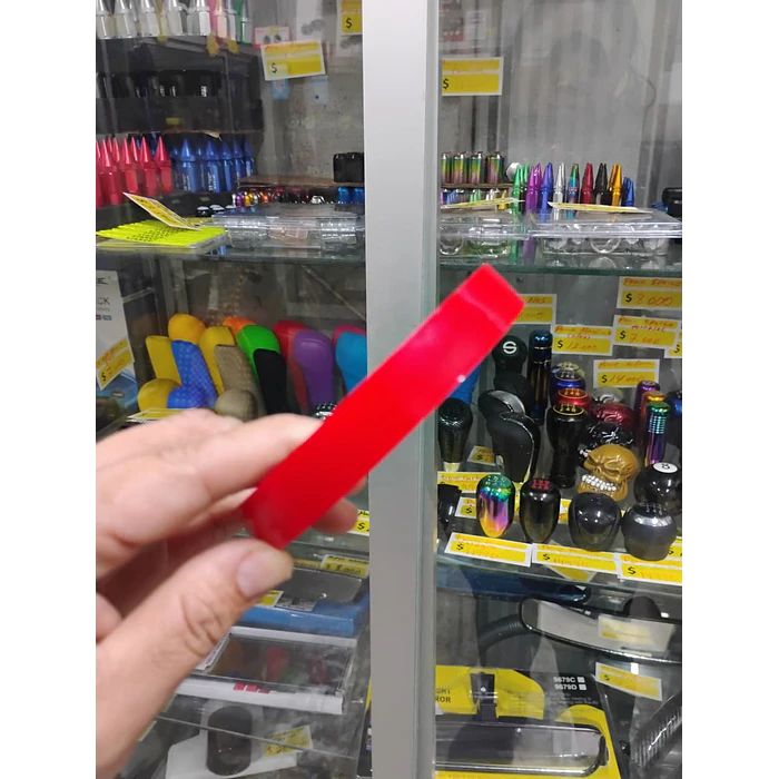 Cinta adhesiva doble cara transparente de 3mtrs de largo Por 1.5mm de ancho  5