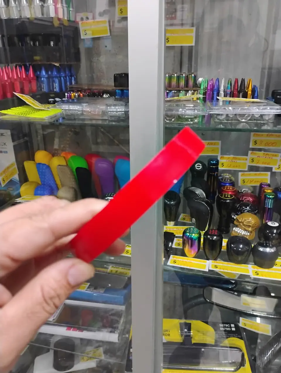Cinta adhesiva doble cara transparente de 3mtrs de largo Por 1.5mm de ancho  5