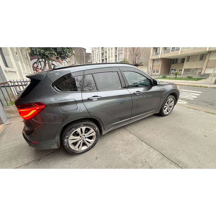 Bota Aguas 2mm Negro Brillante - BMW x1 2019 6 piezas 2