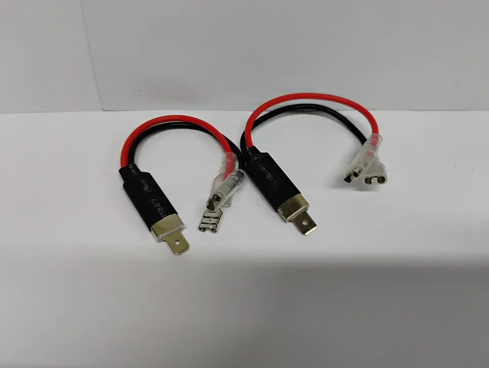 Par Adaptador De Ampolletas Led Para Autos H1 2