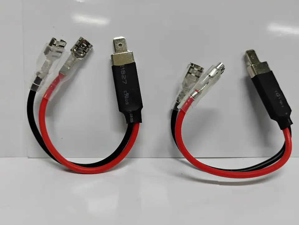 Par Adaptador De Ampolletas Led Para Autos H1 4