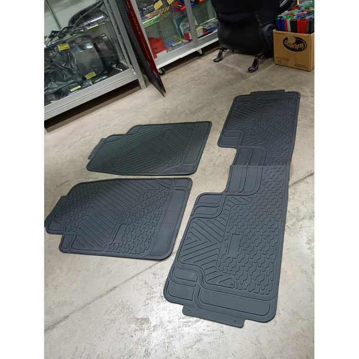 Pisos de Goma Universal para Autos y Suv 3 Piezas Camello Grandes 2