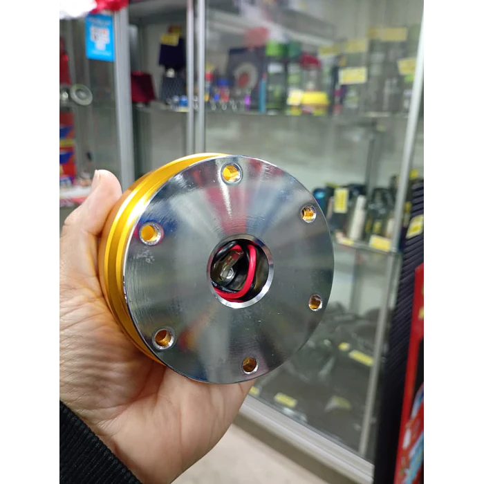 Masa Universal Desmontable MOMO* para volantes deportivos 8