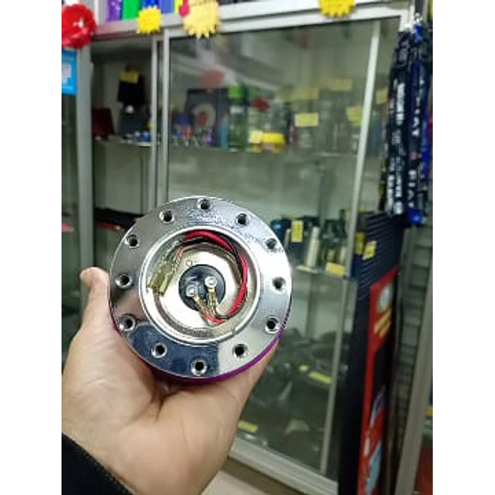 *Masa Universal Desmontable MOMO* para volantes deportivos 7