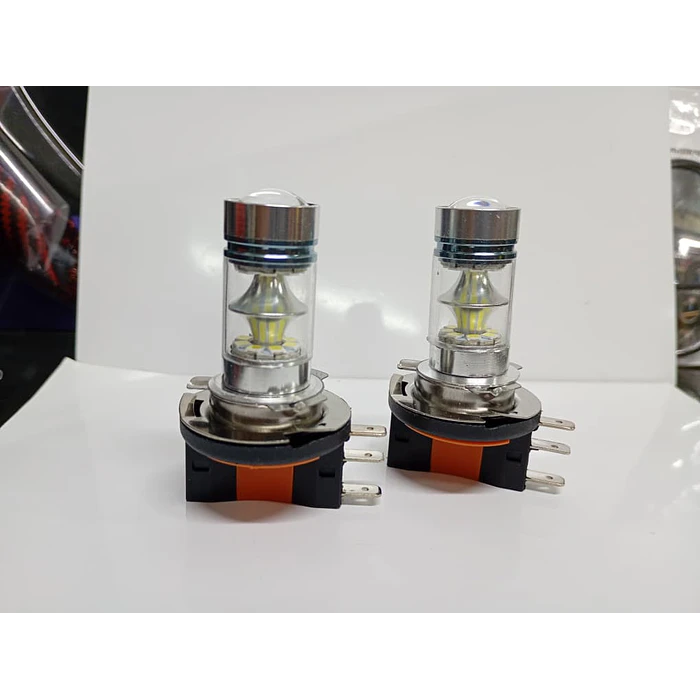  PAR DE AMPOLLETAS LED H15 100W – LUZ ALTA + DRL 17