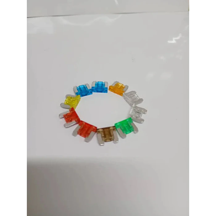 Fusibles Para Autos En Blister De Tamaño Micro Patas Cortas  10