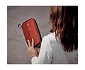 Portadocumento con protección RFID 5.0 color rojo Victorinox