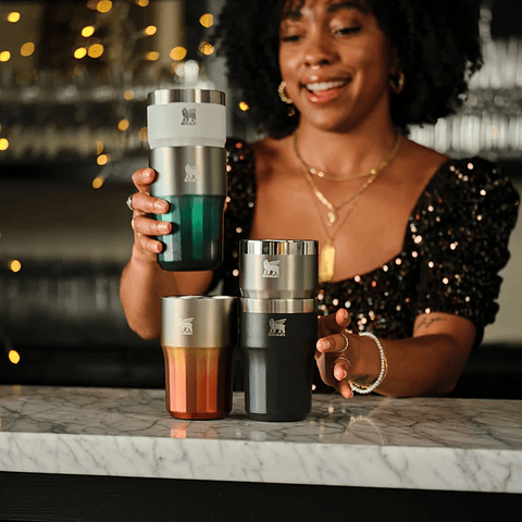 Vaso Stanley Beer Tumbler Golden Hour Blanco 408ml