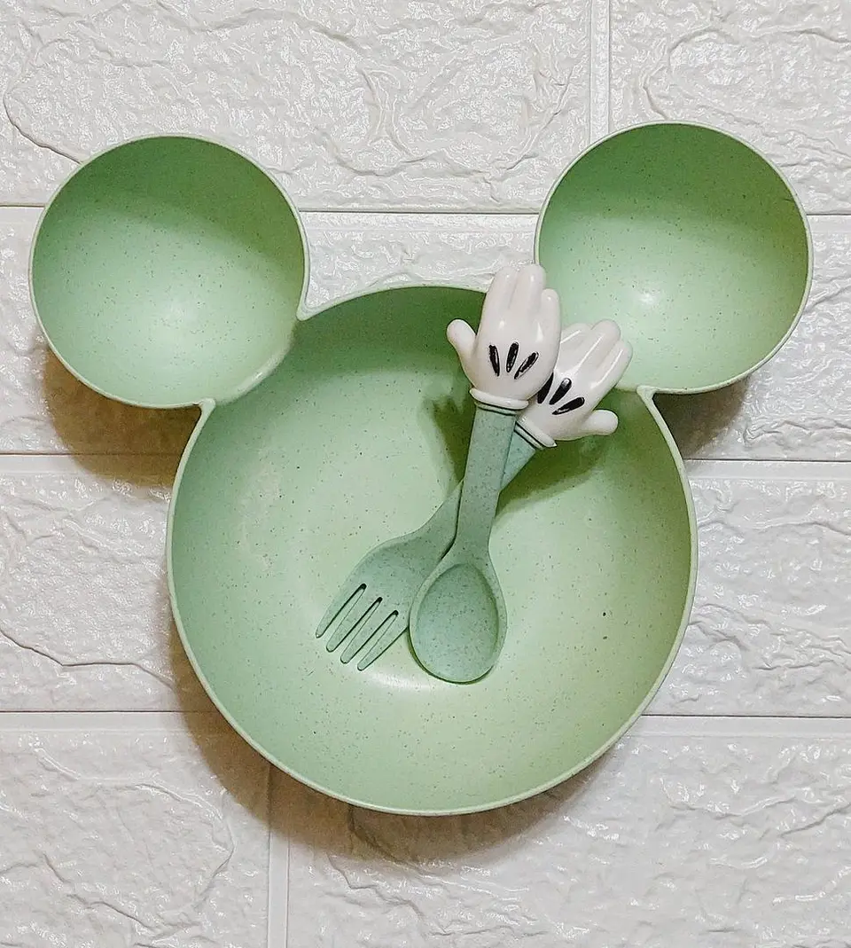 Vajilla Disney + Cubiertos Mickey 2
