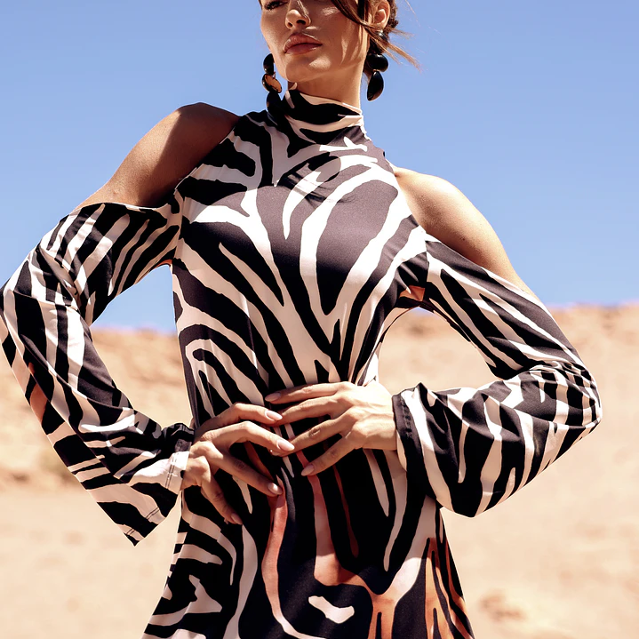 Vestido Salar Desierto: Exclusividad en Cada Movimiento 4