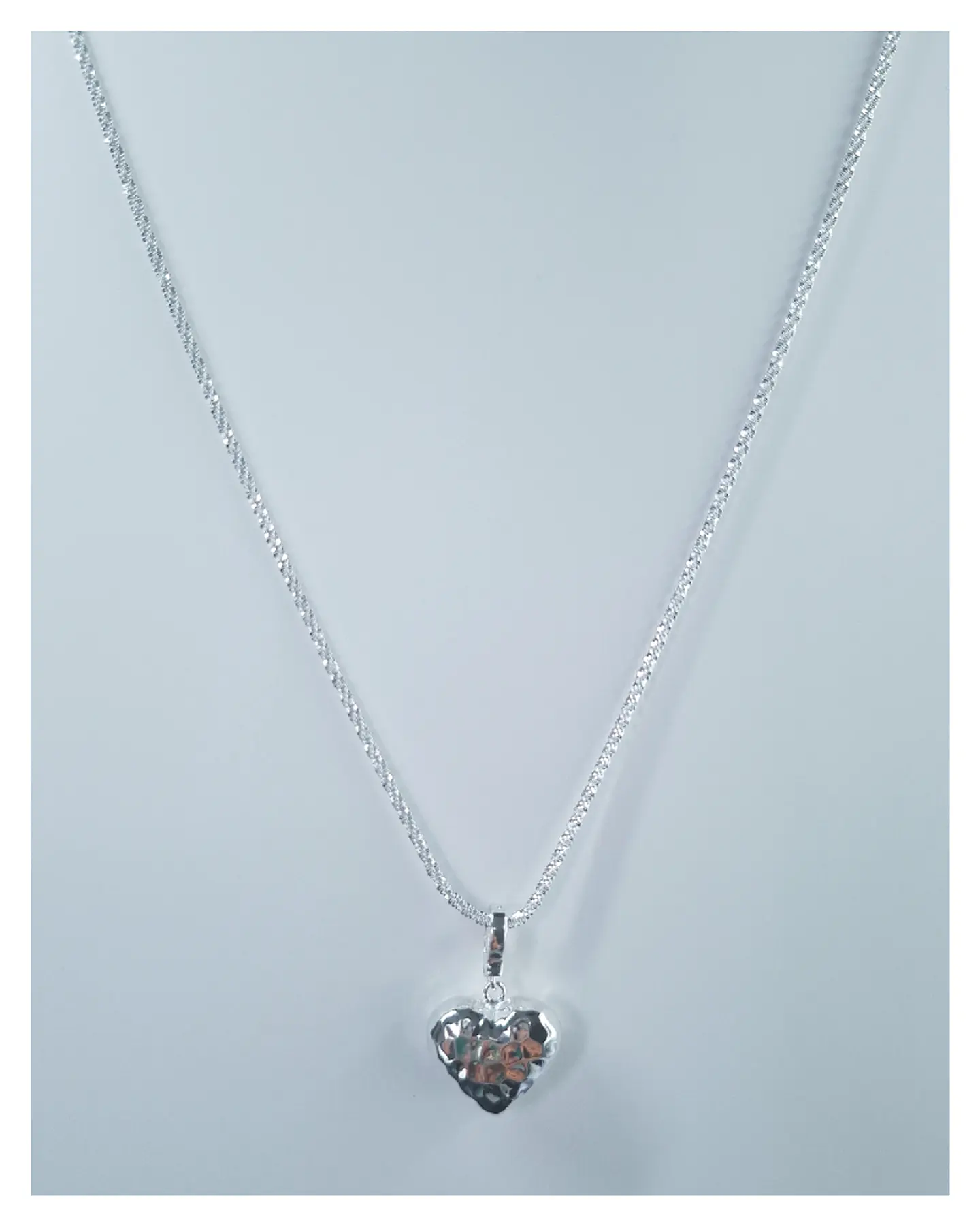 Collar Aura 3