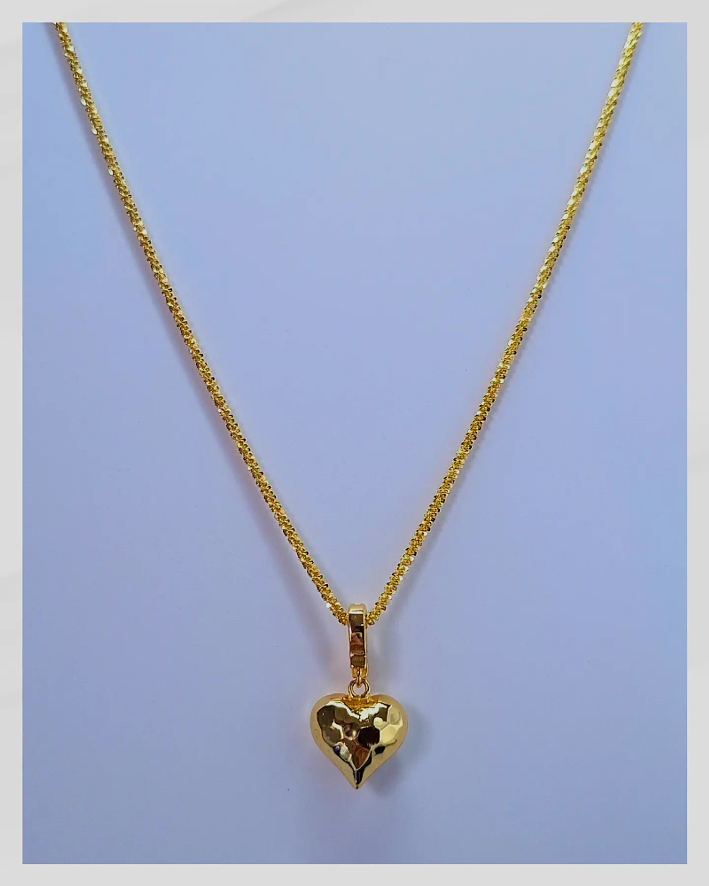 Collar Aura 4