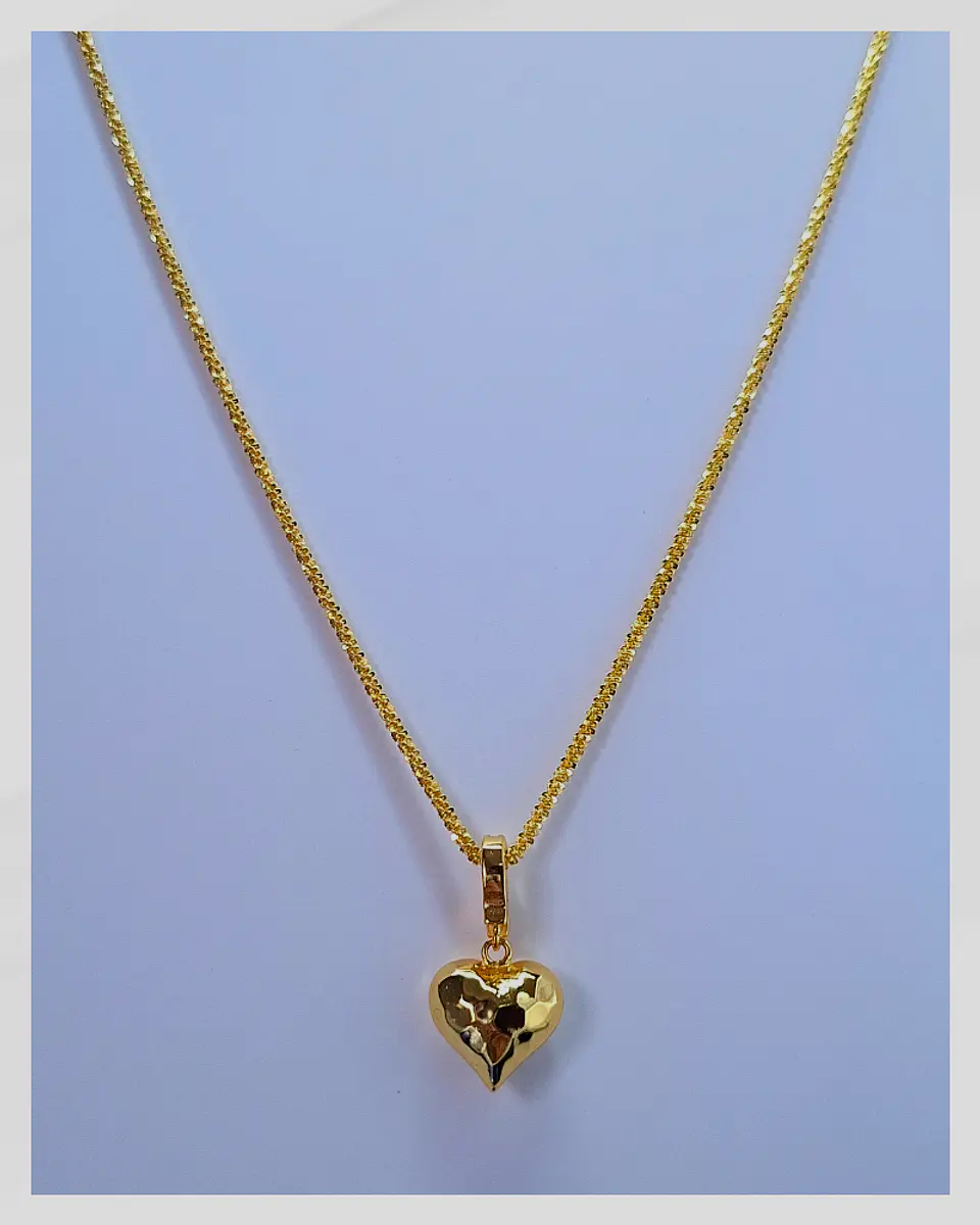 Collar Aura 4