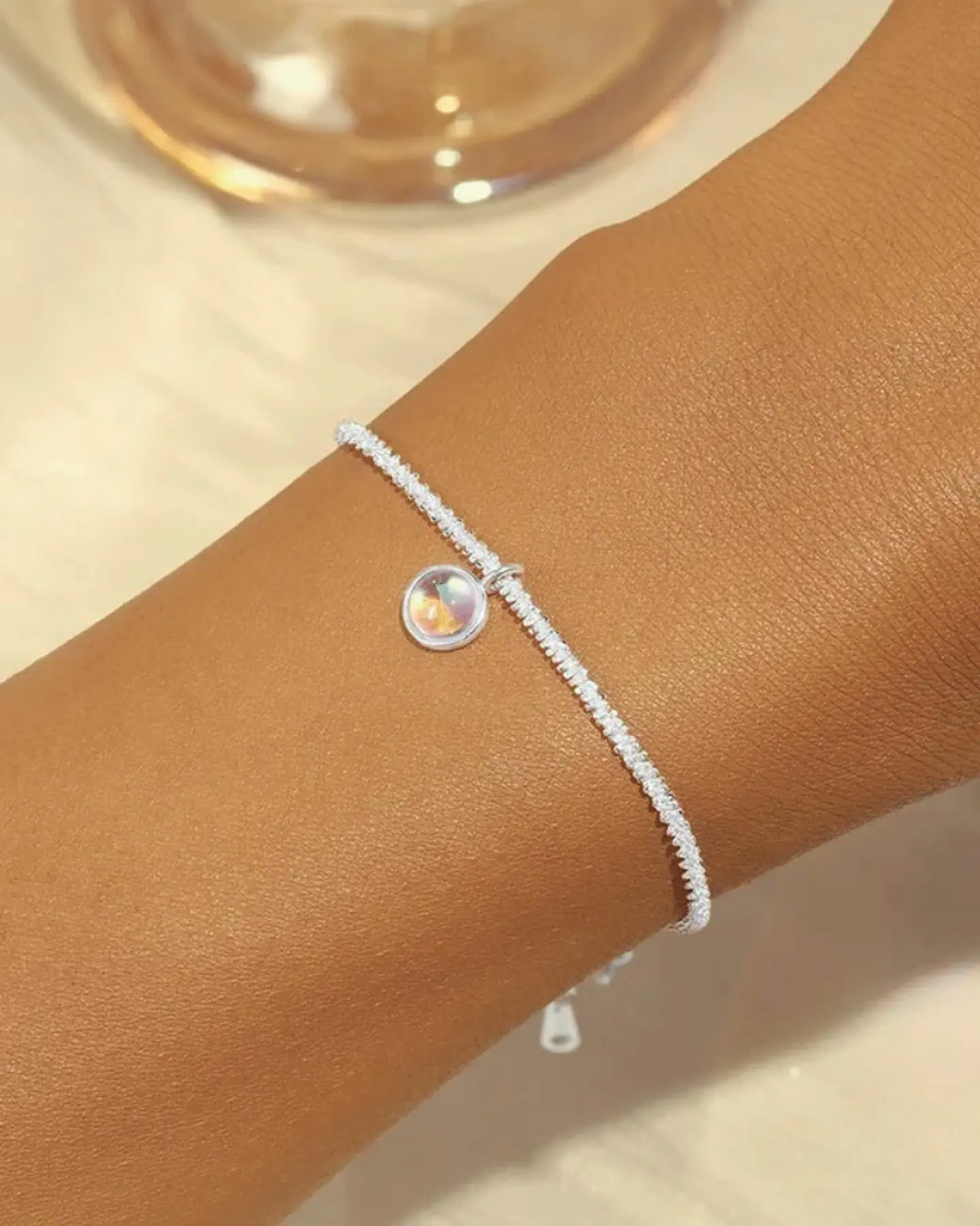 Pulsera Encanto Piedra Lunar 2