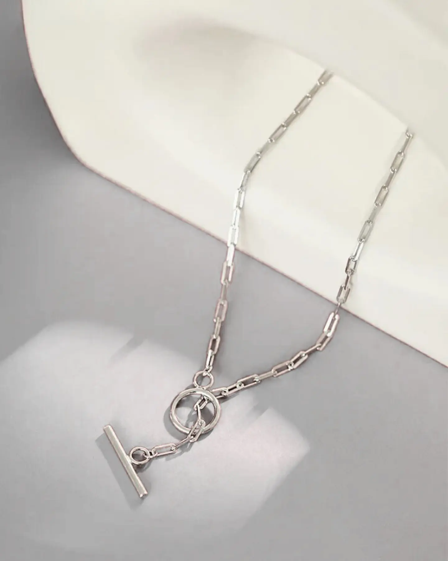 Collar Axis Paperclip 2