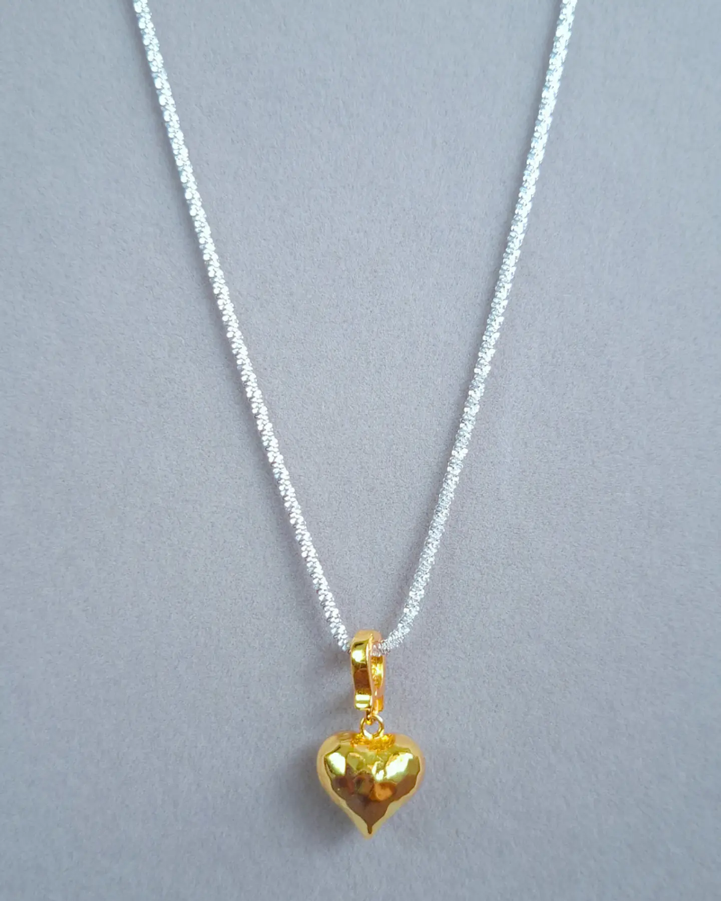 Collar Aura 2