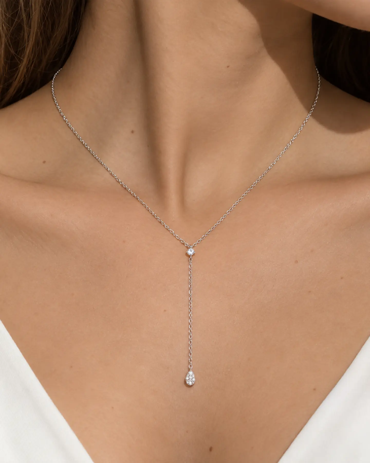 Collar Lariat Gota 1