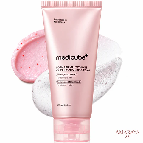 Medicube PDRN Pink Glutathione Capsule Cleansing Foam