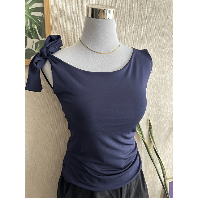 Top Alondra azul marino 