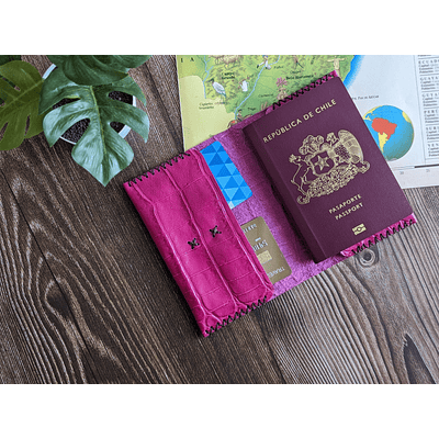 Porta pasaporte color Cobra Rosa