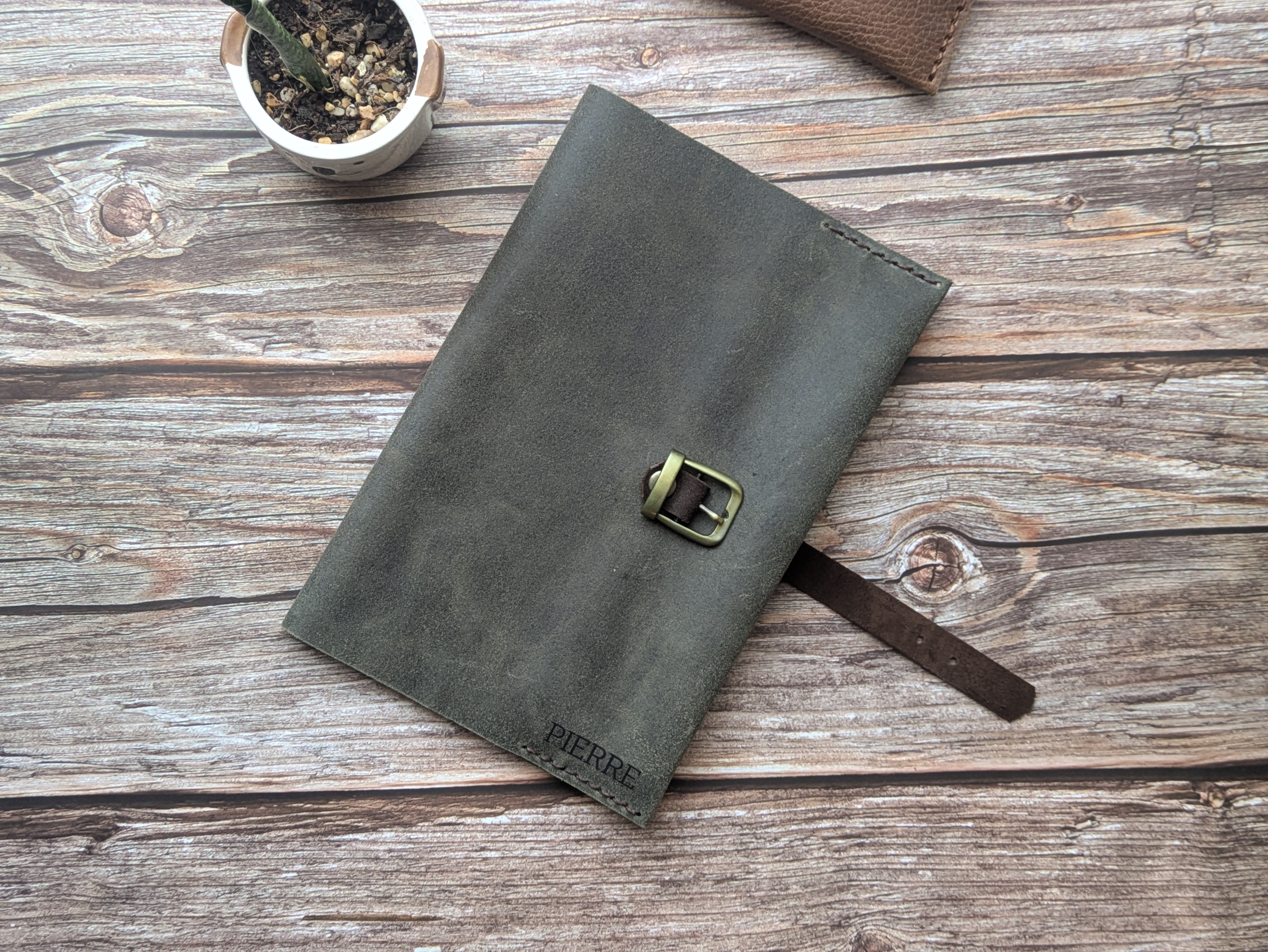 Bitácora recargable cierre hebilla color Musgo 6