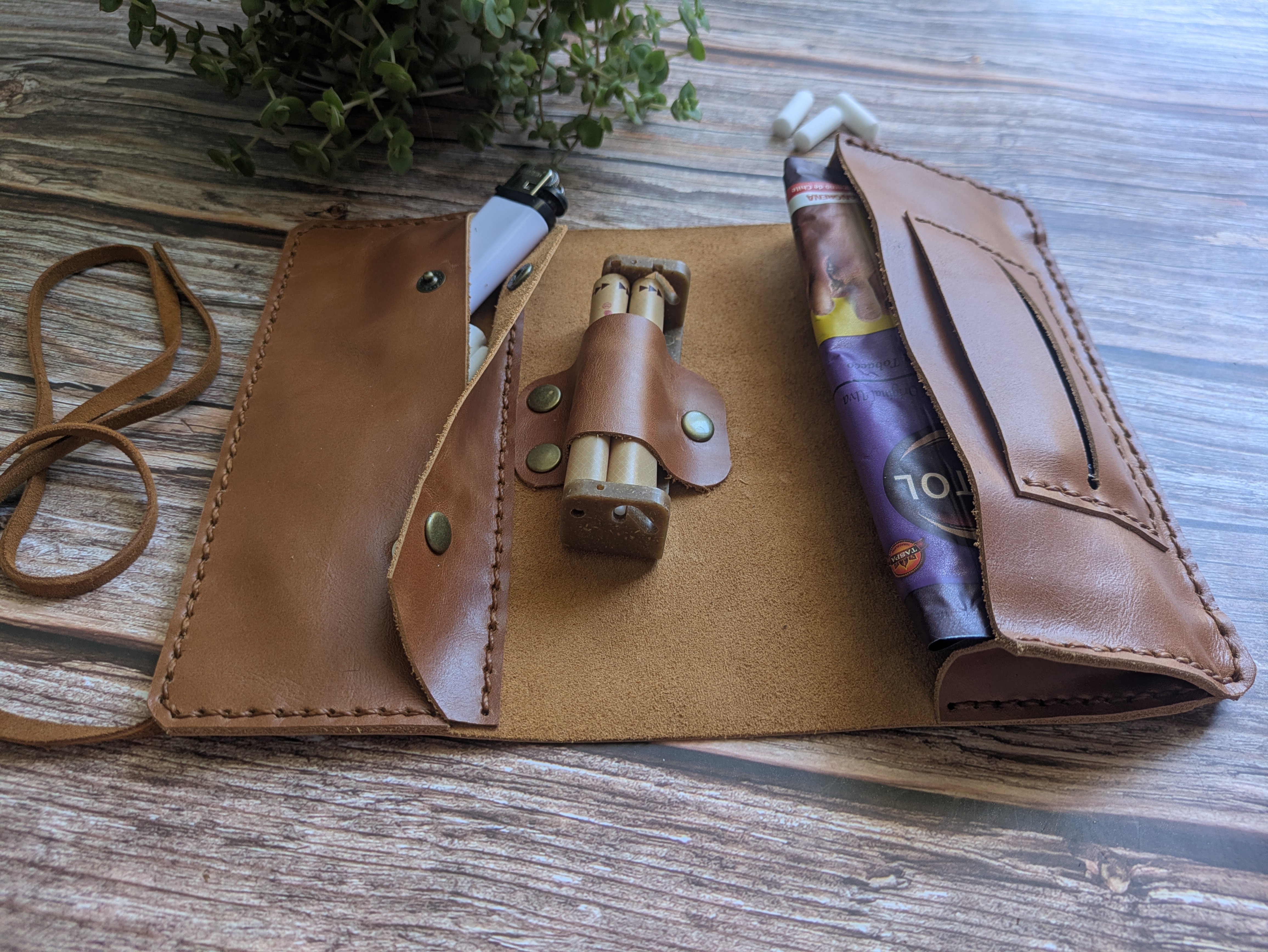 Tabaquera de cuero color Caramelo 3