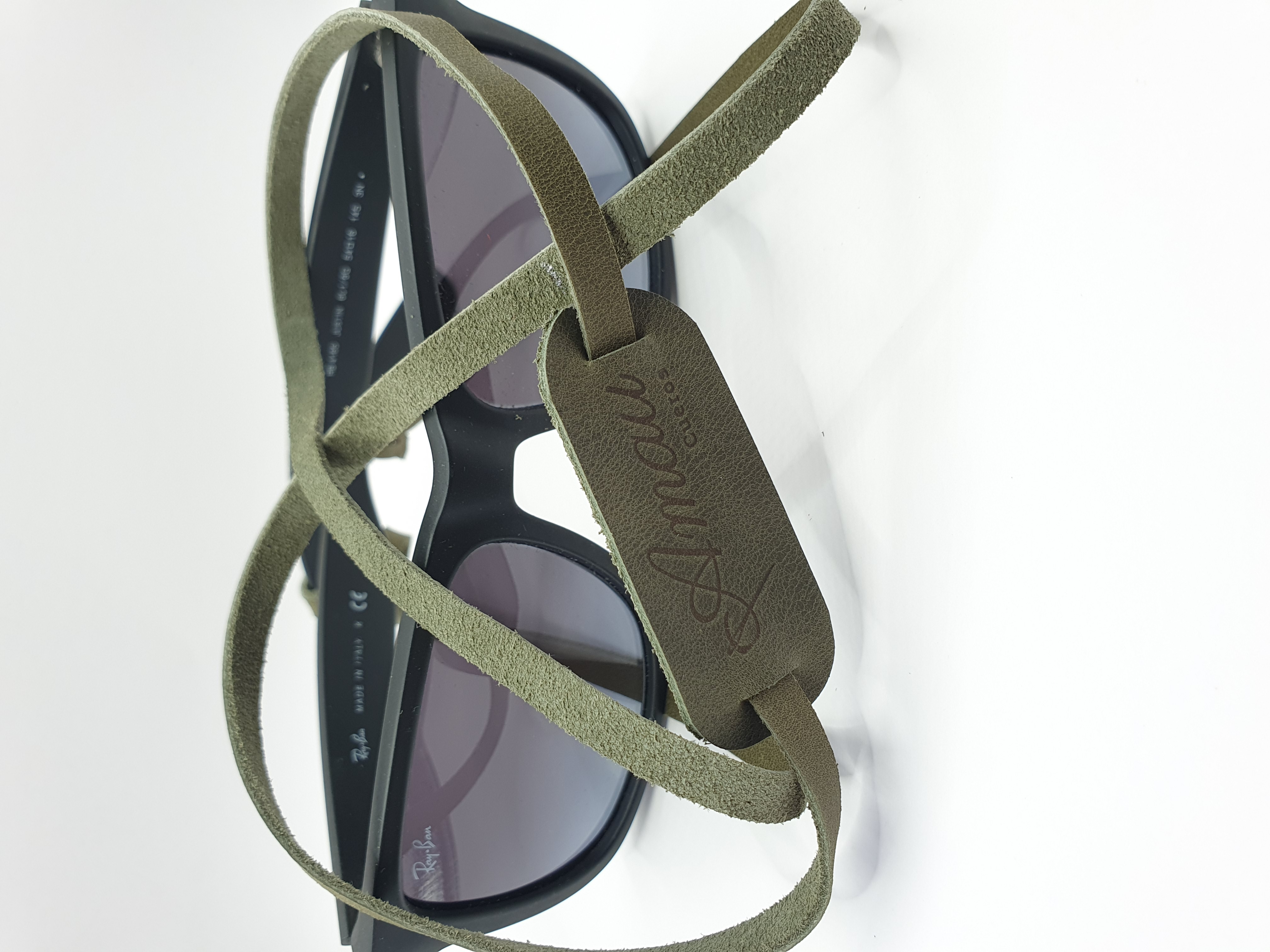 Correa de cuero para lentes ópticos o de sol color Oliva 1