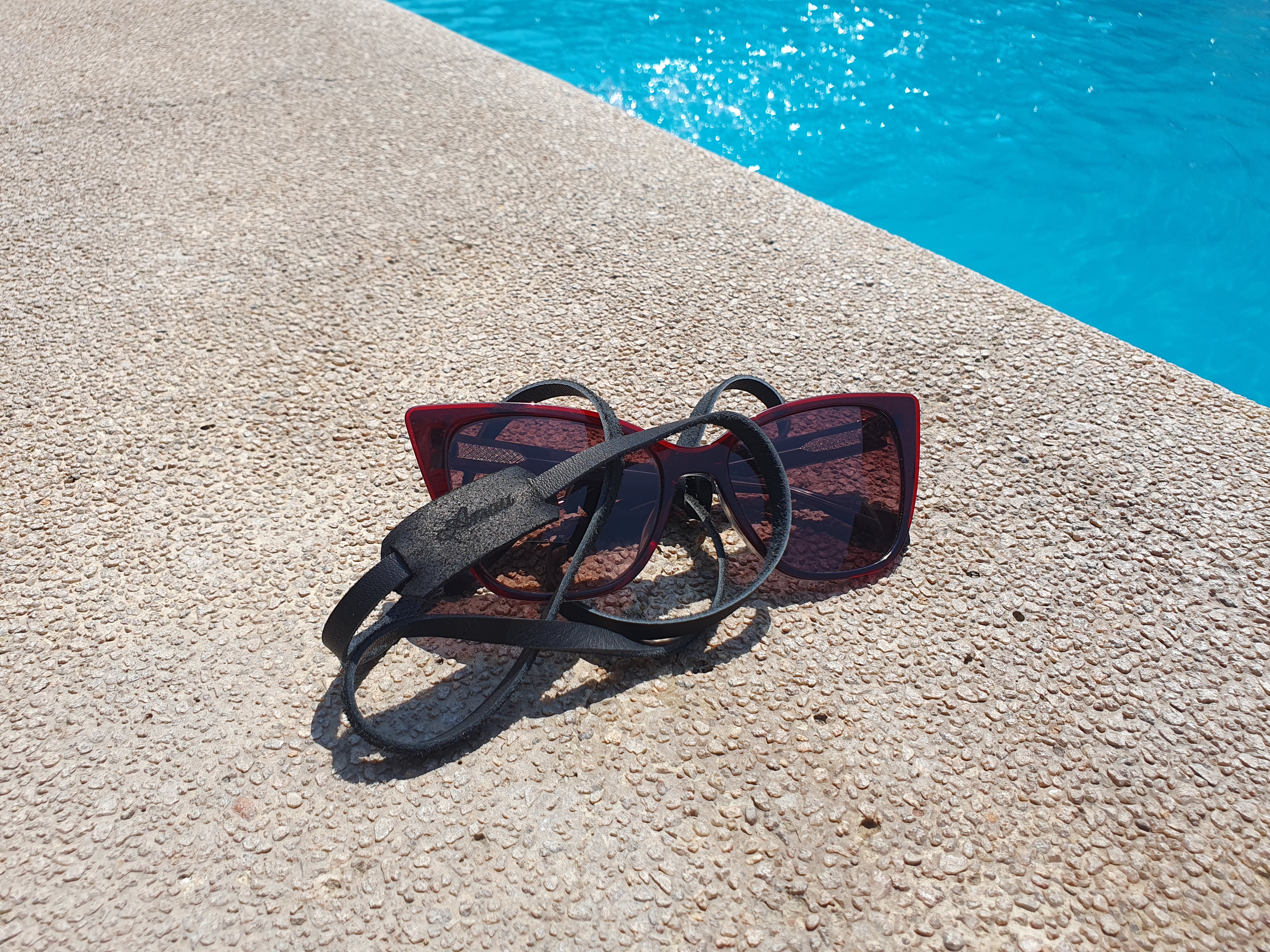 Strap de cuero para lentes color Negro 4