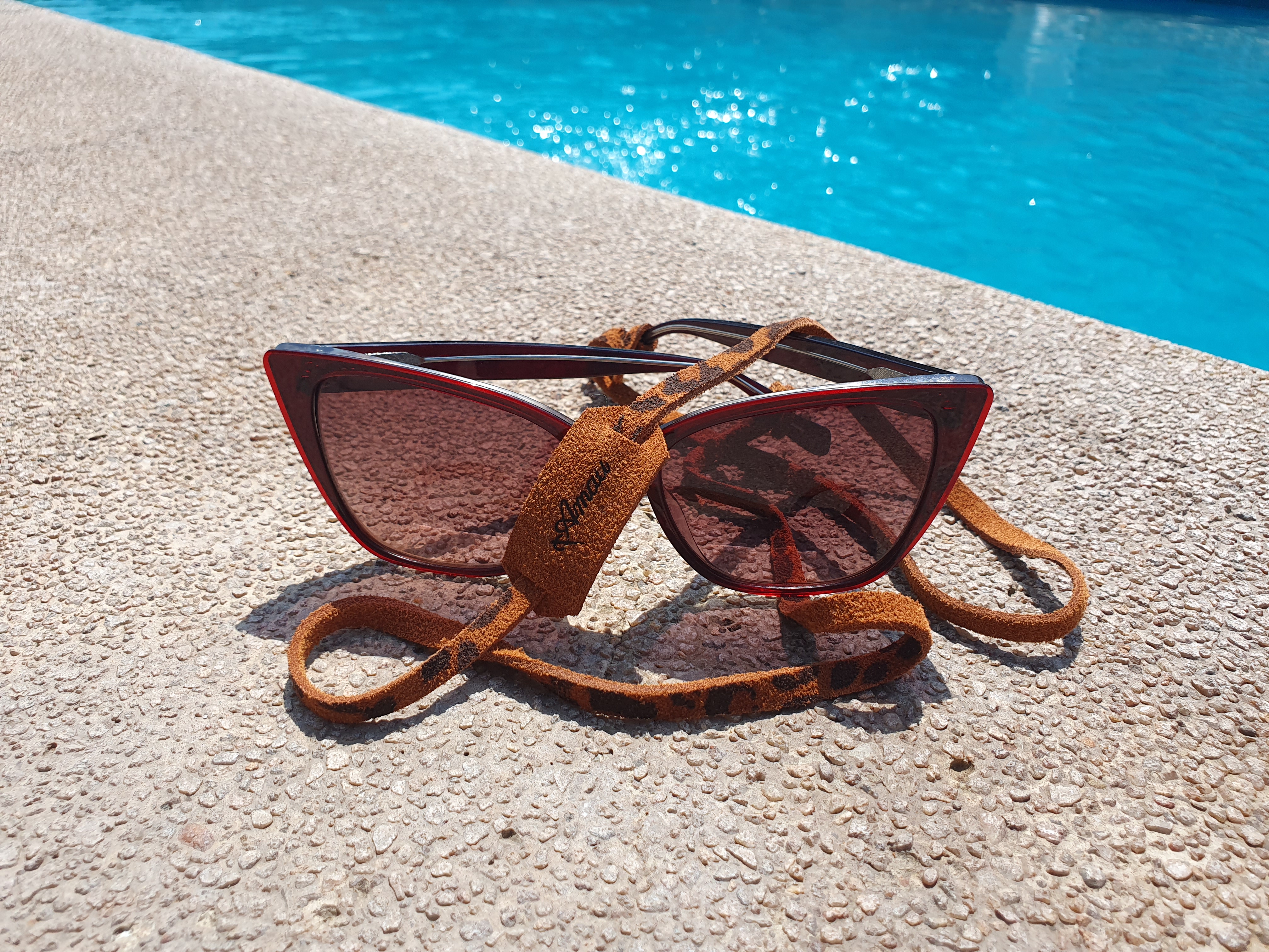 Correa de cuero para lentes ópticos o de sol  color Leopardo Tabaco 1