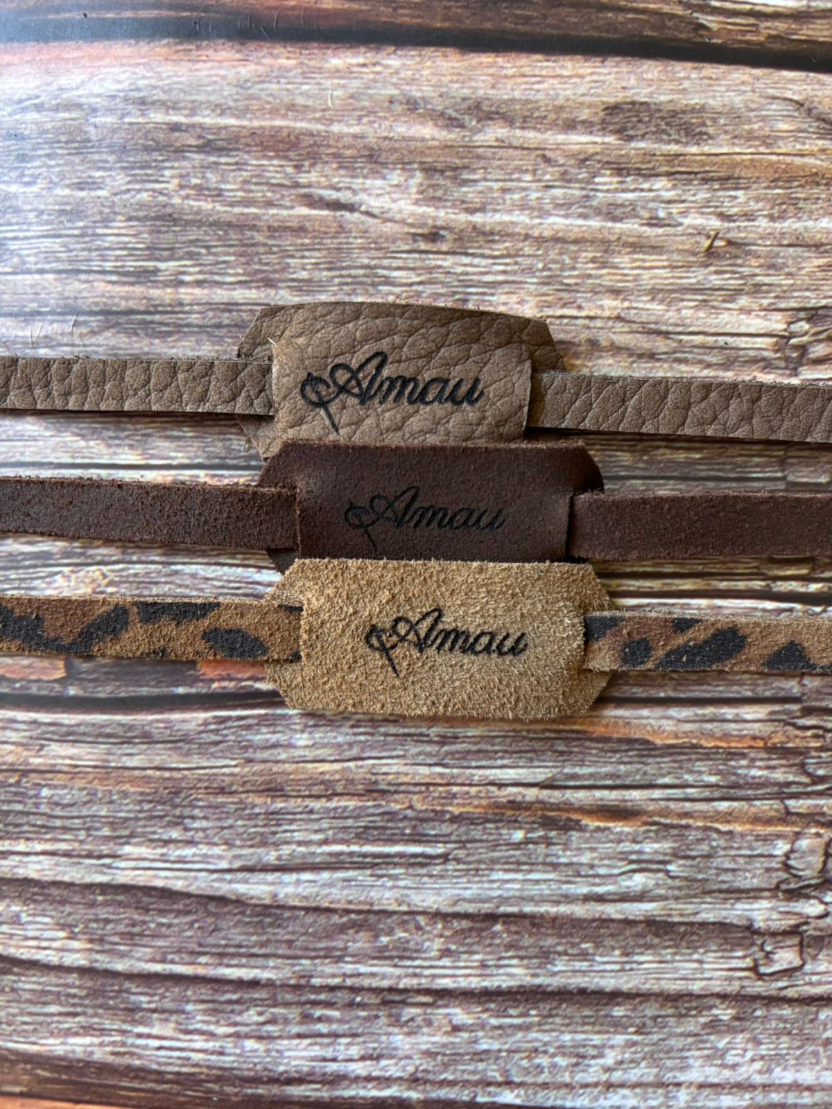 20% DCTO/Pack 3 straps de cuero para lentes 11