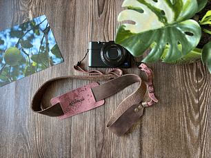 Correa de cuero para cámara fotográfica ETC color Café Rosa 