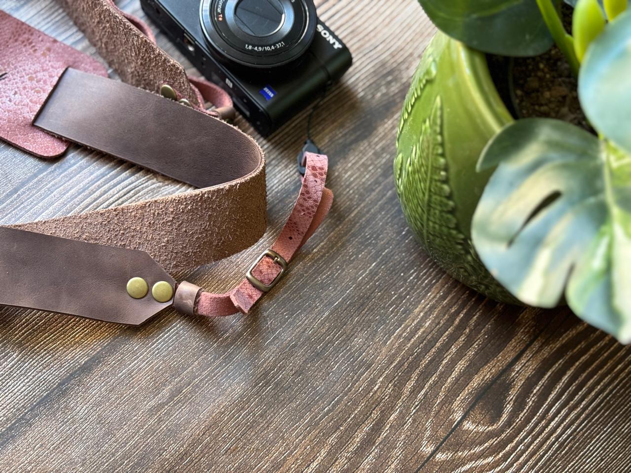 Correa de cuero para cámara fotográfica ETC color Café Rosa  2