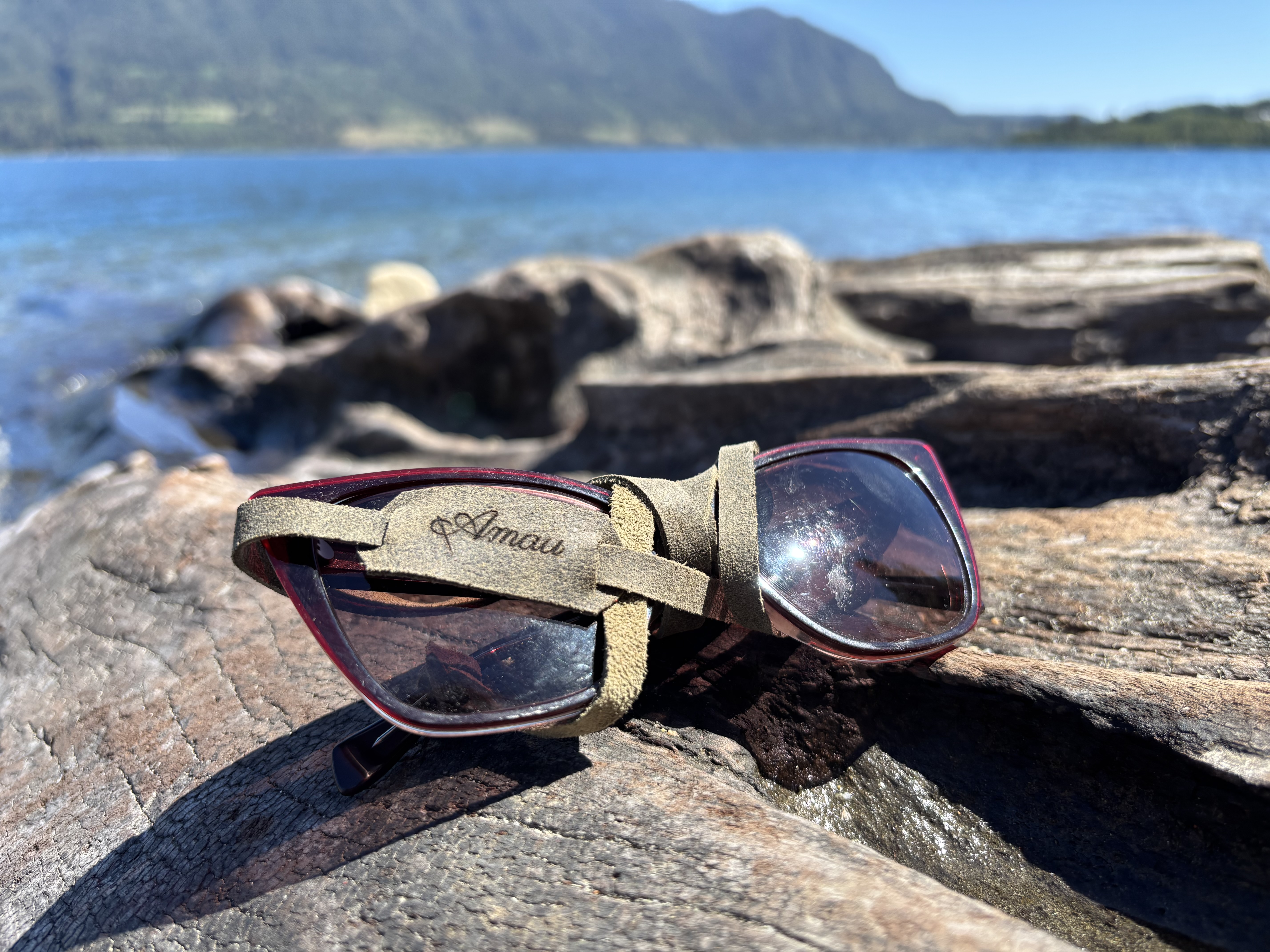 Strap para lentes cuero color Verde Musgo 3