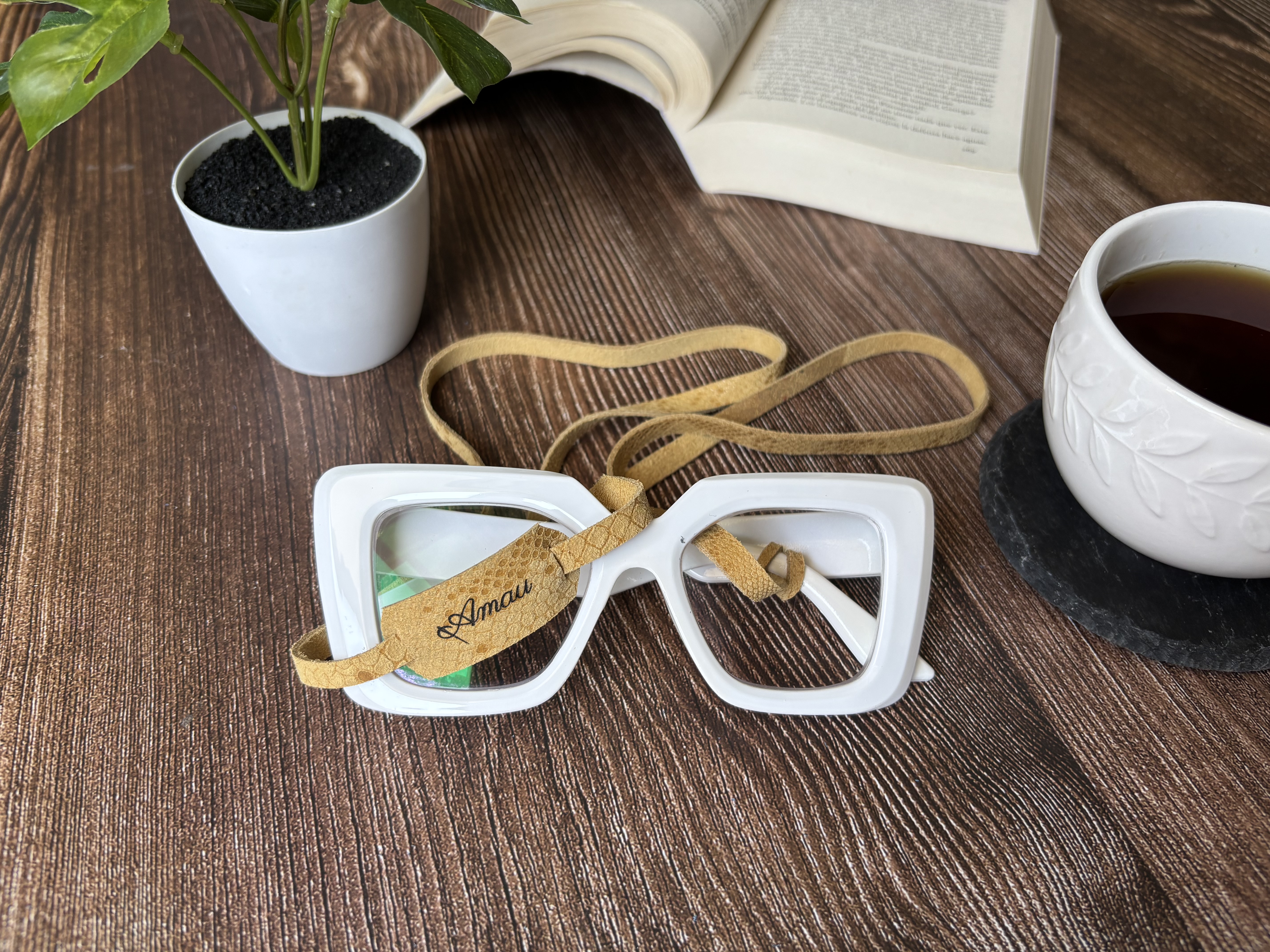 Correa de cuero sujetadora de lentes color Mostaza 6