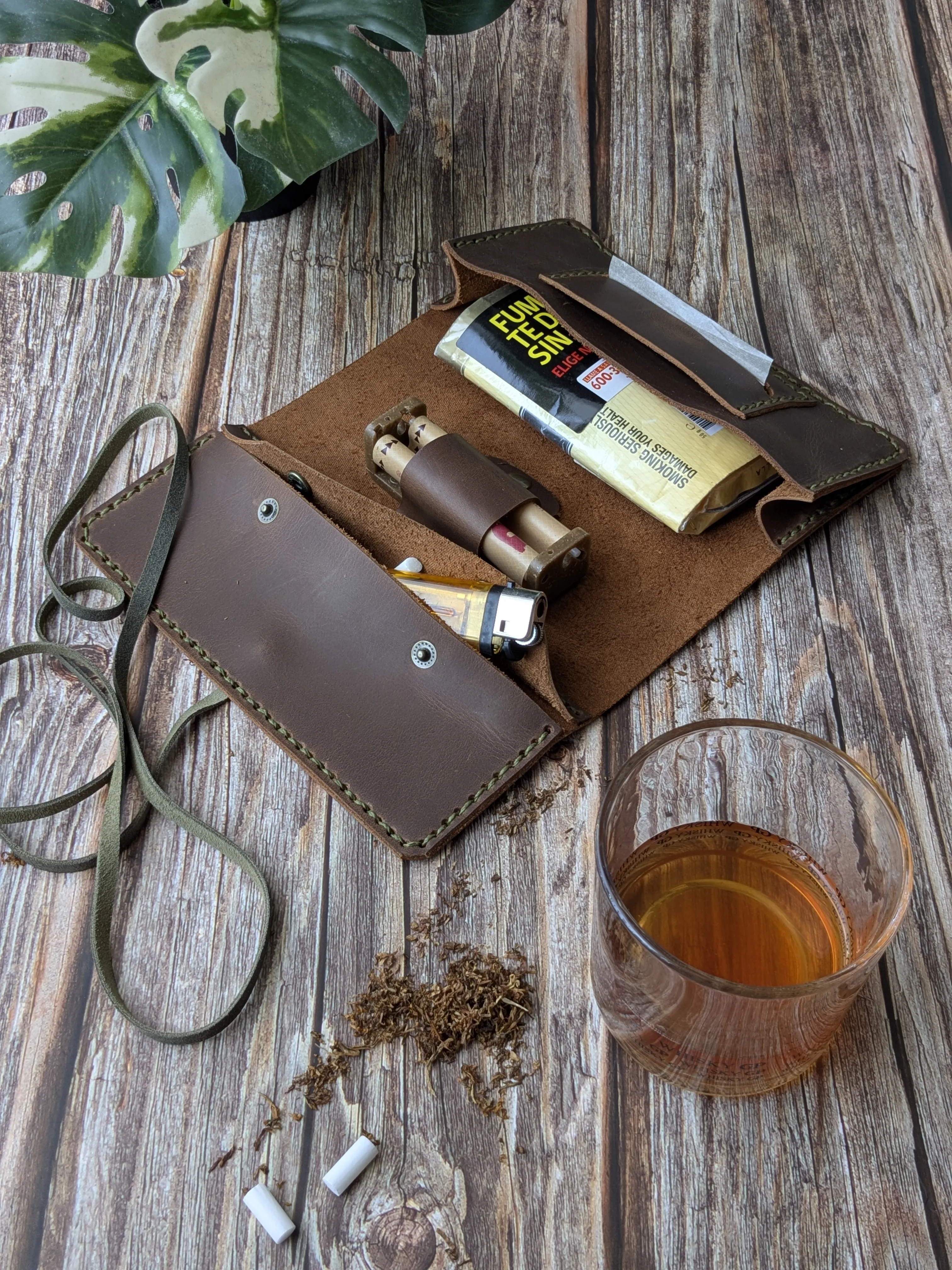 Tabaquera de cuero color Chocolate Musgo 15