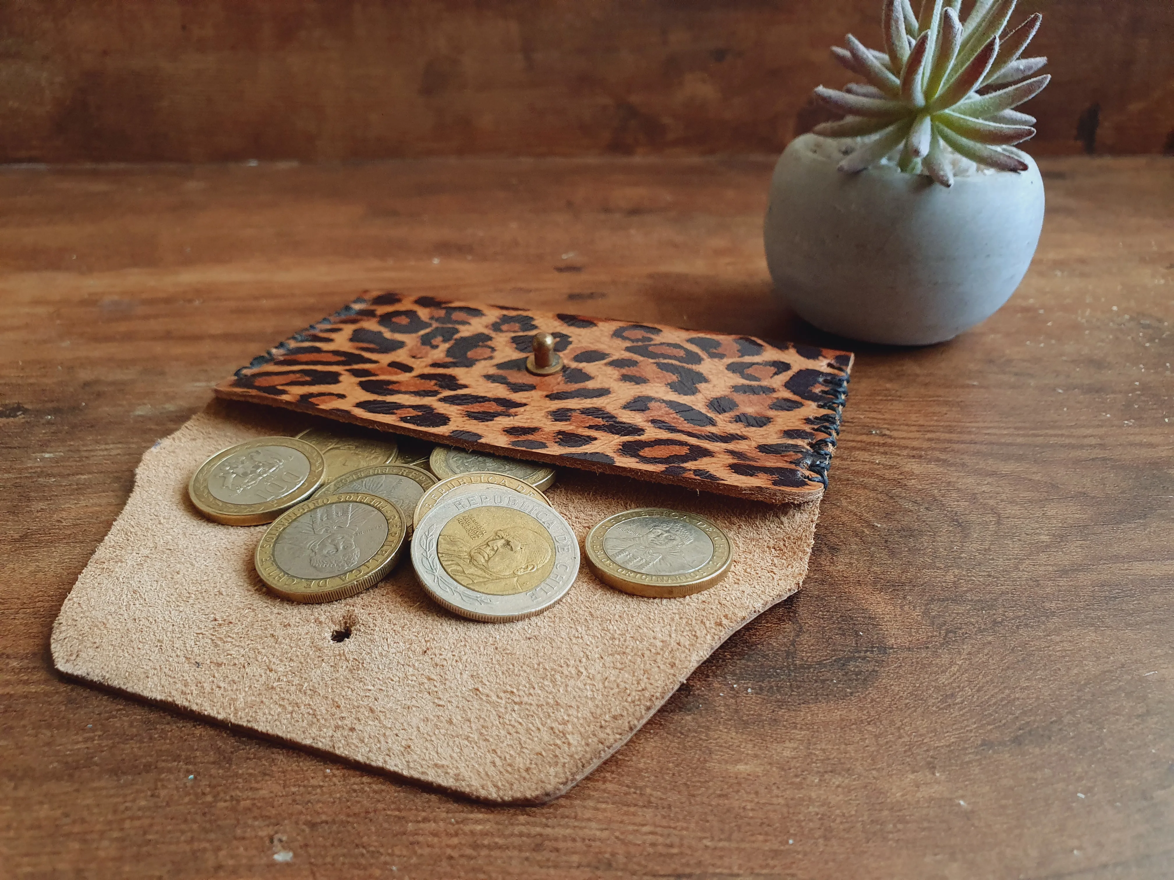 Monedero color Leopardo Habano 3