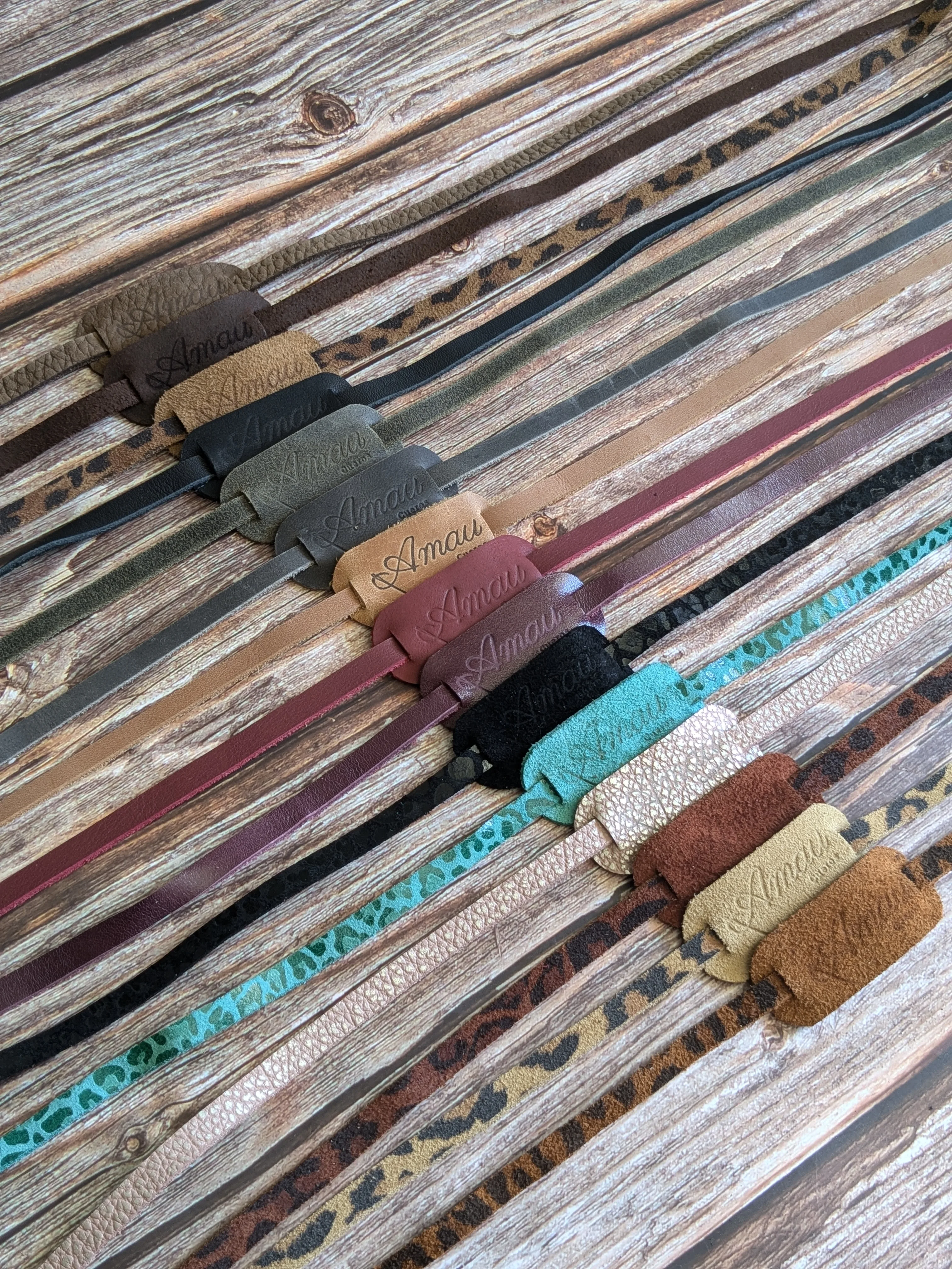 20% DCTO/Pack 3 straps de cuero para lentes 1