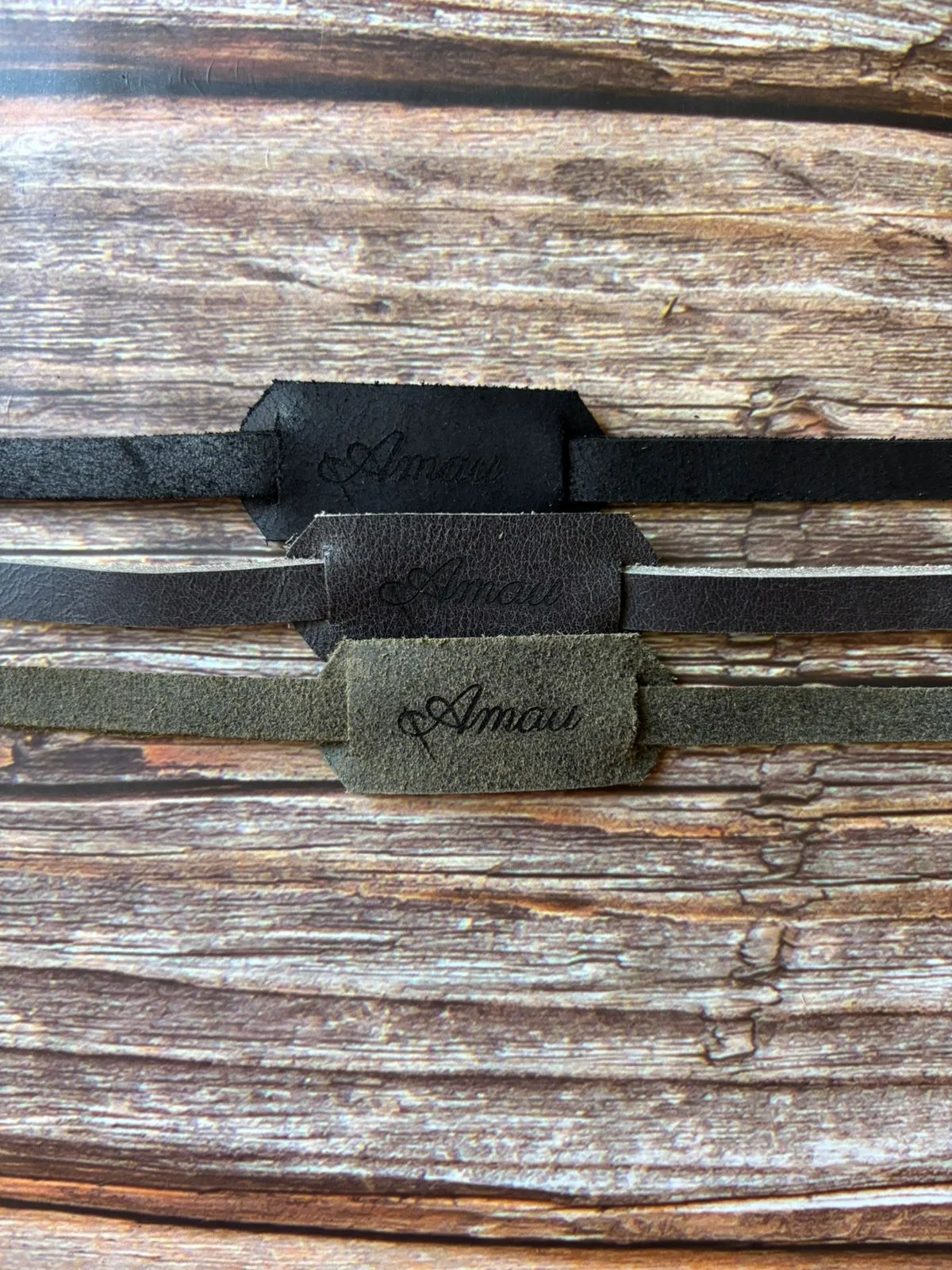 20% DCTO/Pack 3 straps de cuero para lentes 19