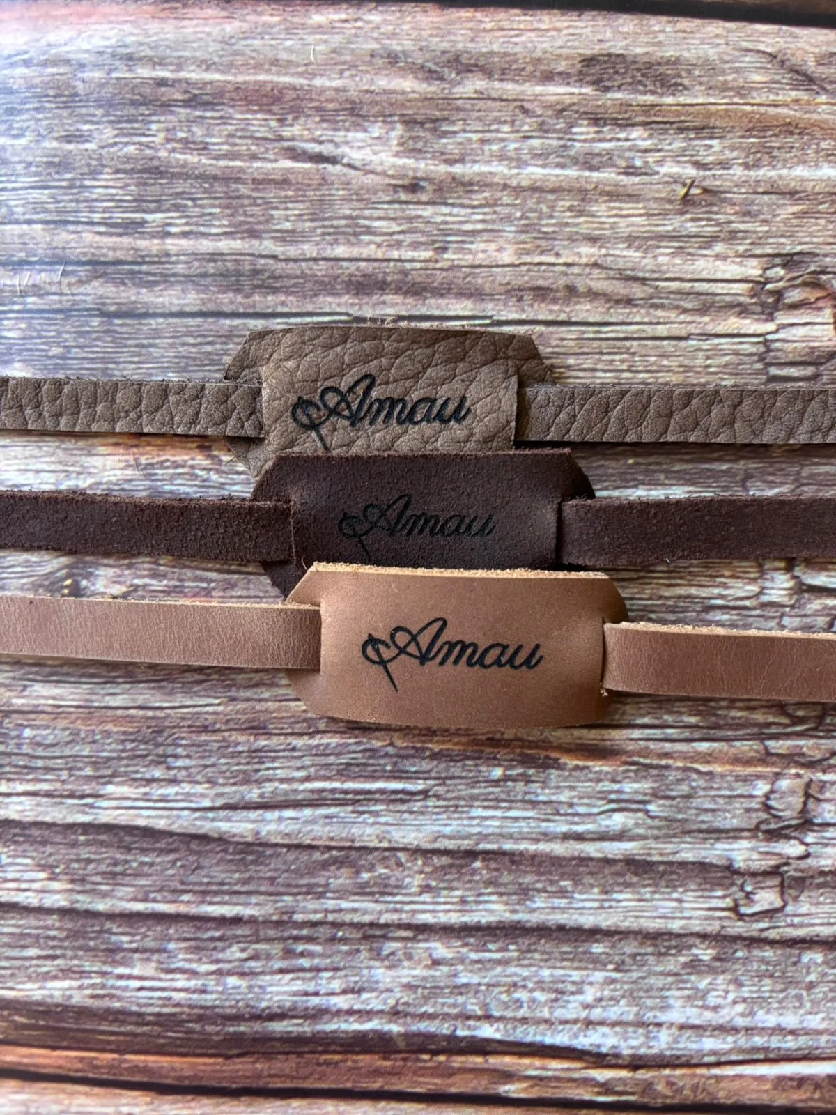 20% DCTO/Pack 3 straps de cuero para lentes 27