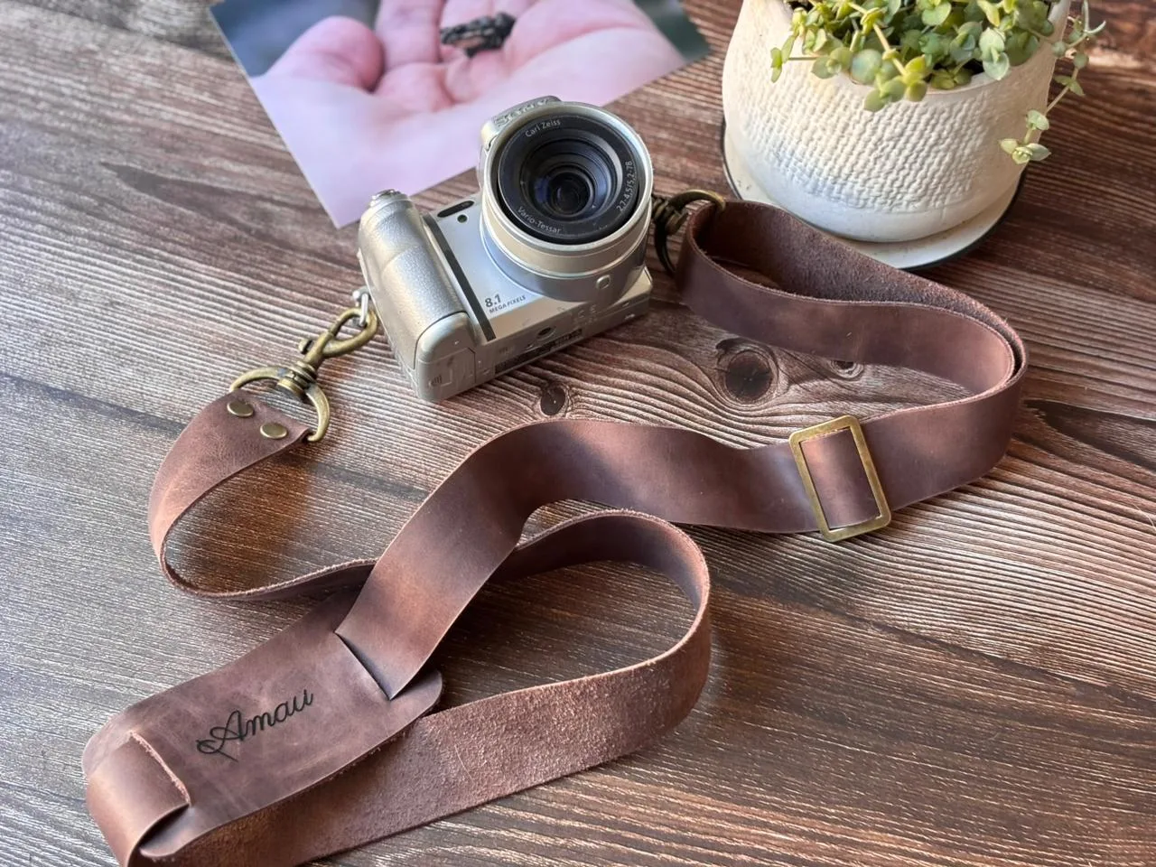 Strap de cuero para cámara fotográfica ETM color Chocolate 1