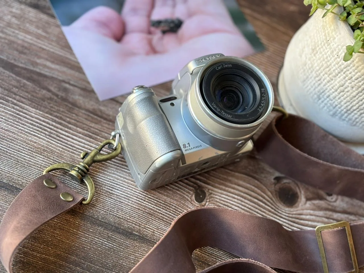 Strap de cuero para cámara fotográfica ETM color Chocolate 3