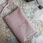Funda para pasaporte de cuero color Rosa Plata - Miniatura 6