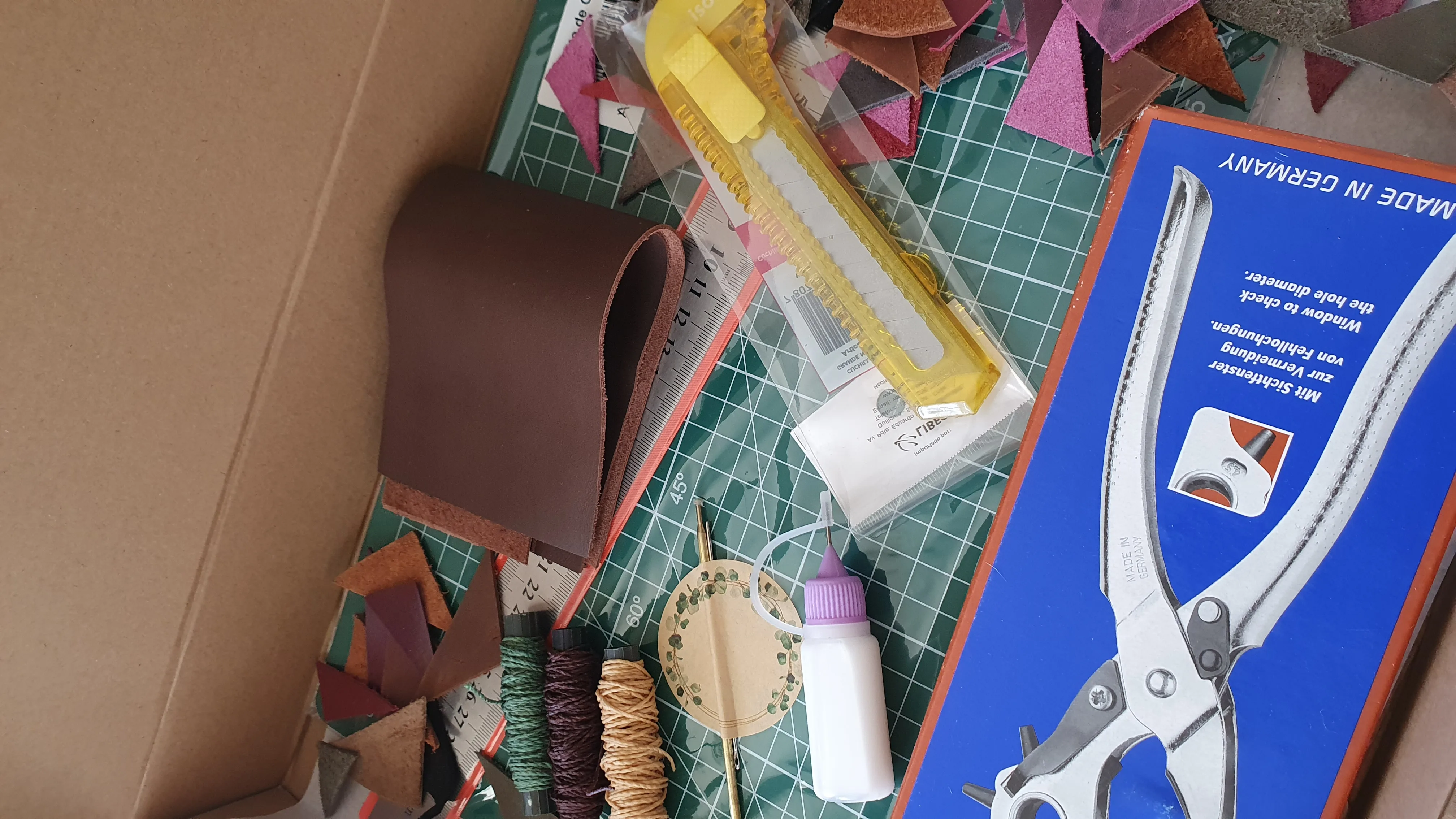Taller de talabarteria + kit de inicio 2