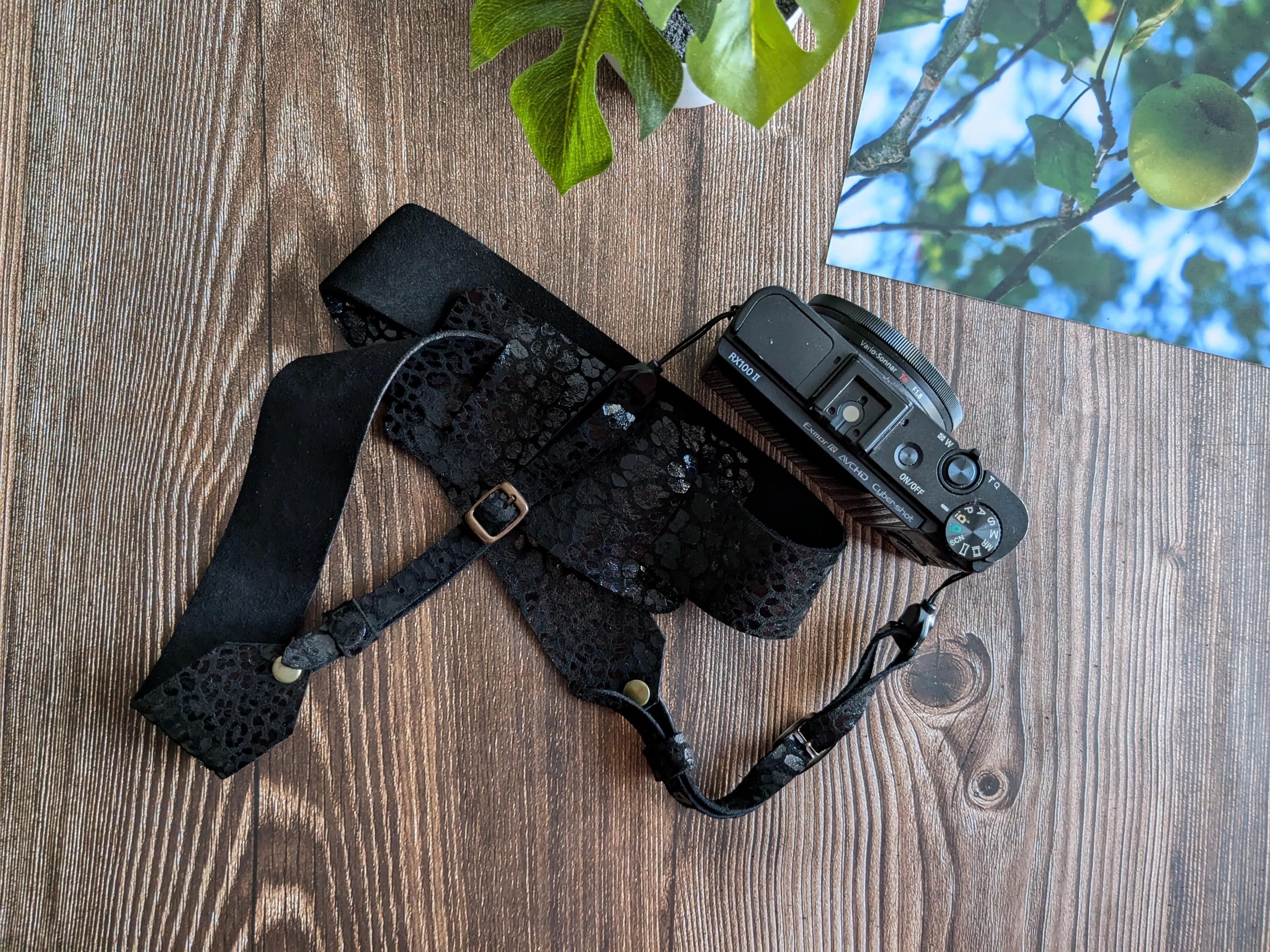 Correa para cámara fotográfica ETC cuero Leopardo Negro 5