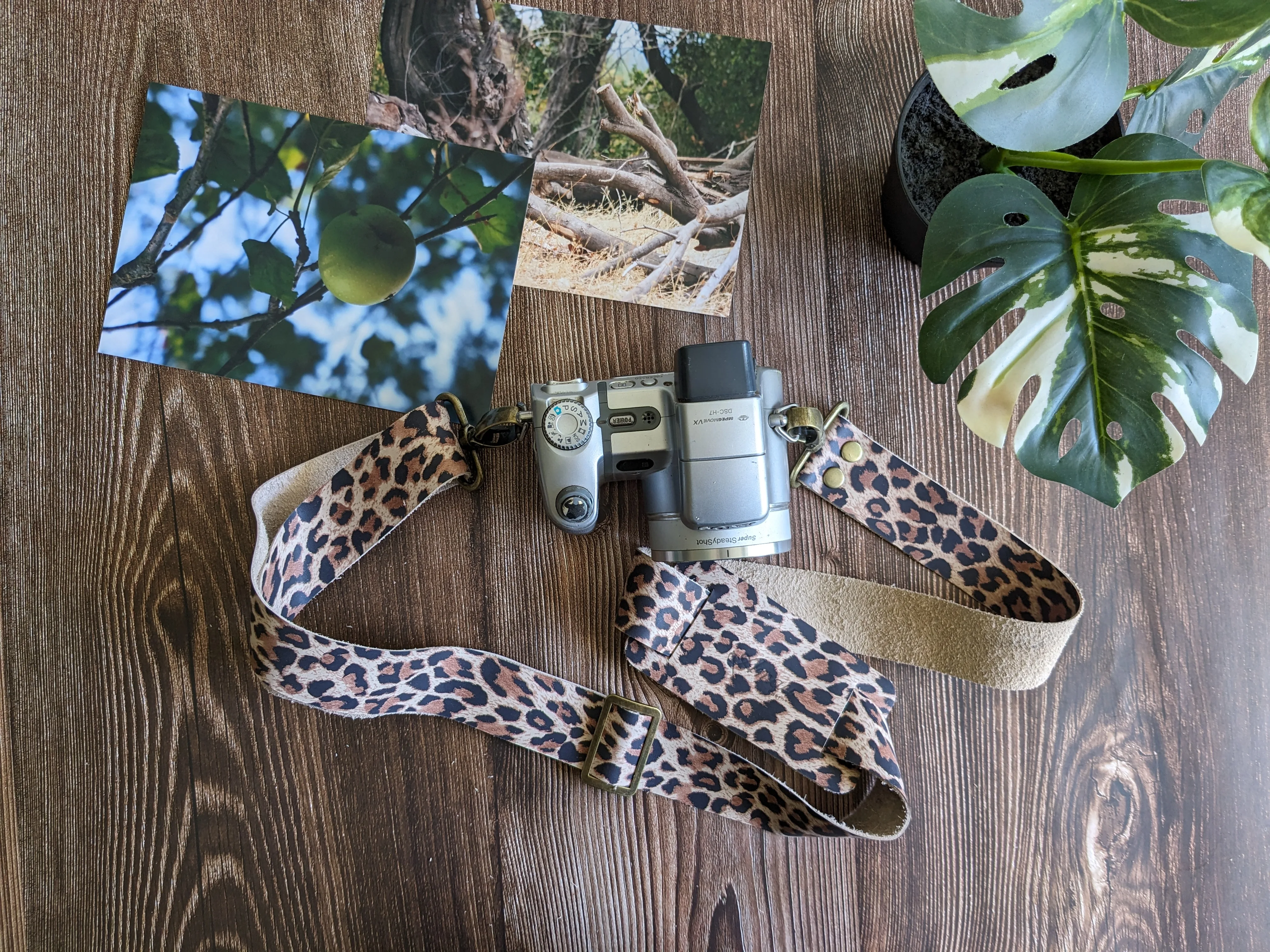 Strap para cámara fotográfica ETM color Leopardo blanco 1