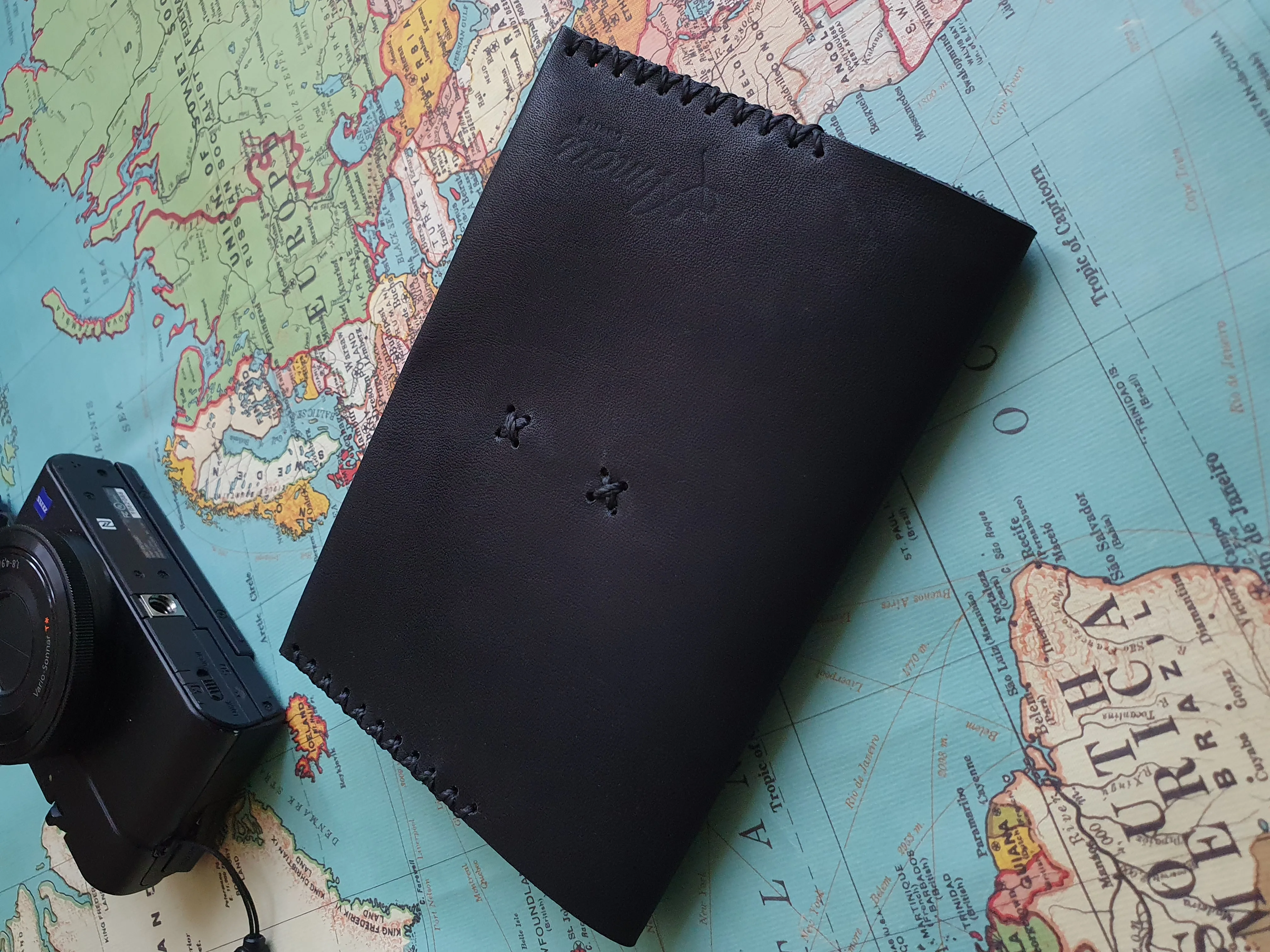 Funda pasaporte de cuero color Negro 6