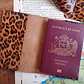 Funda pasaporte de cuero color Leopardo - Miniatura 1